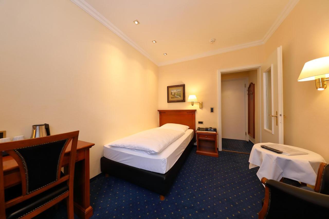 Hotel Soldanella à Saint-Moritz Extérieur photo