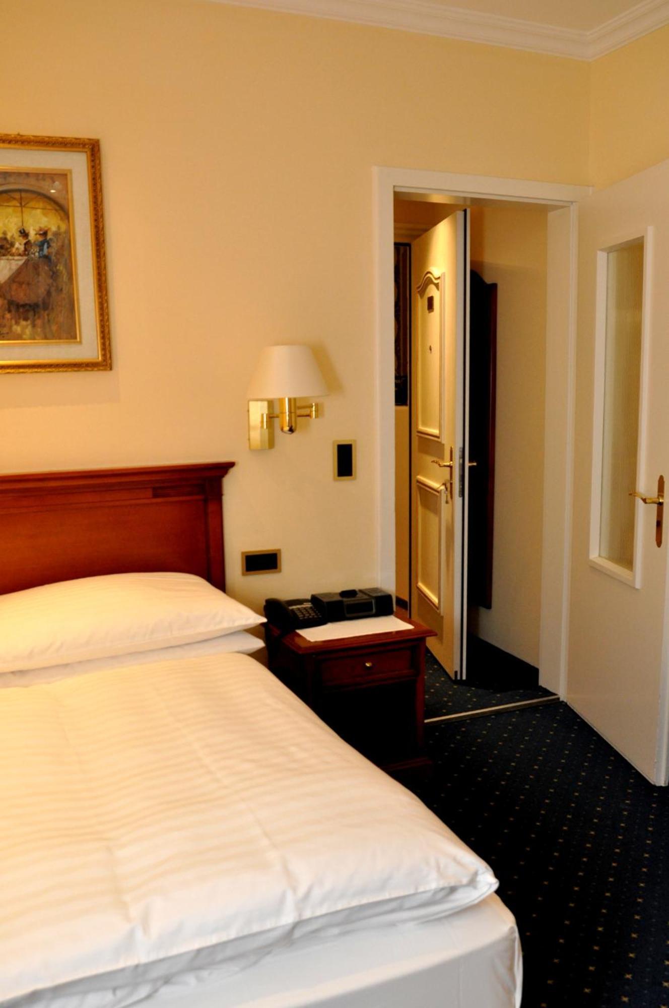 Hotel Soldanella à Saint-Moritz Chambre photo