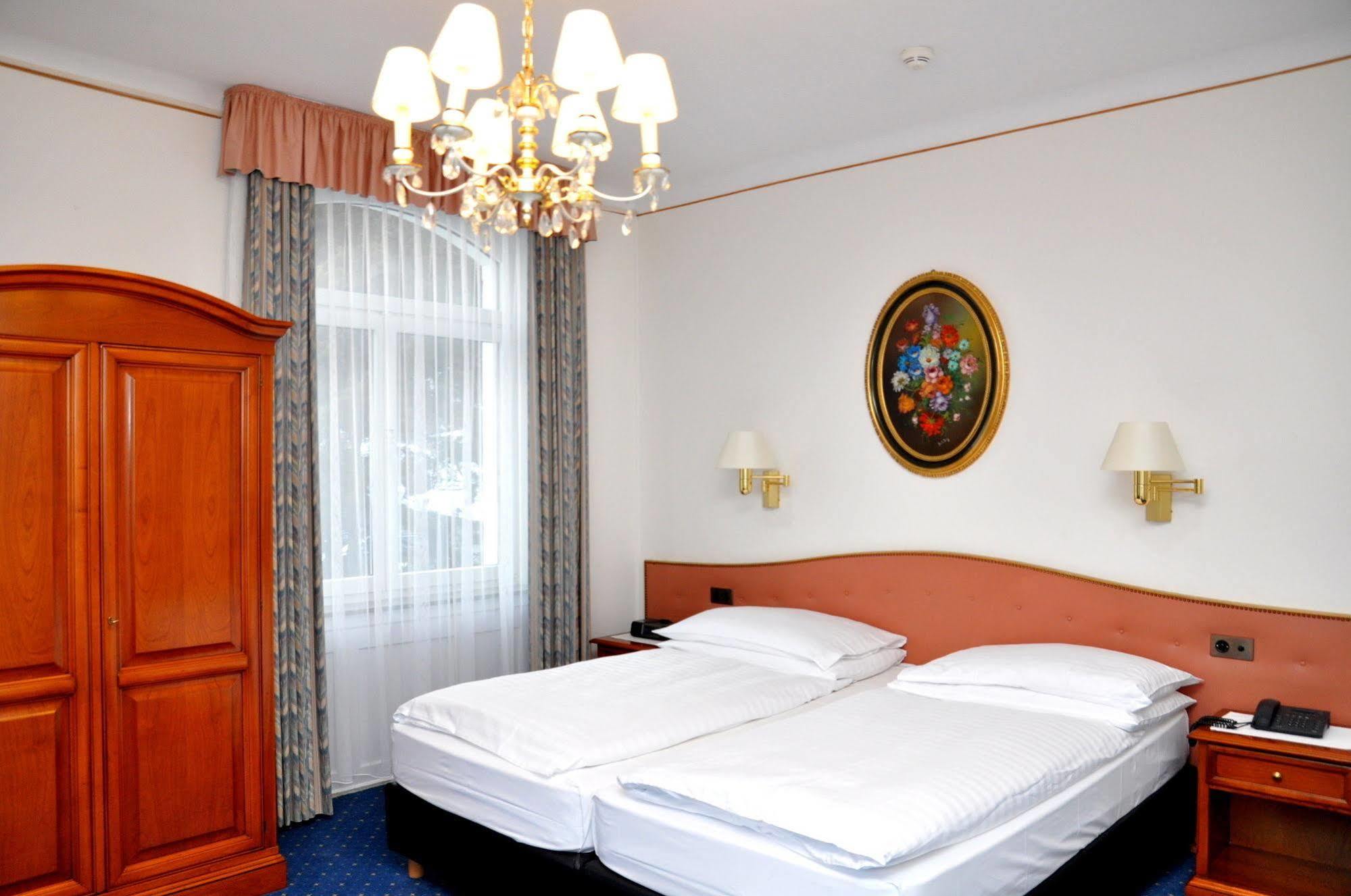 Hotel Soldanella à Saint-Moritz Extérieur photo